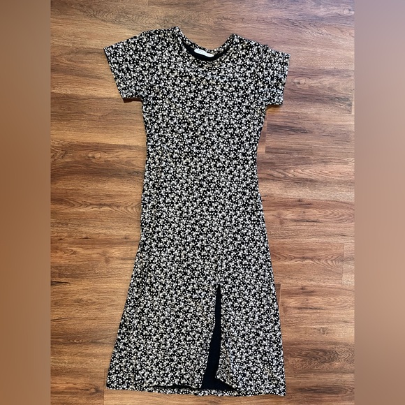 NATURAL by KNOWN SUPPLY Black Tan Cream Ditsy Floral Midi Dress Side Slit Small - Picture 3 of 14